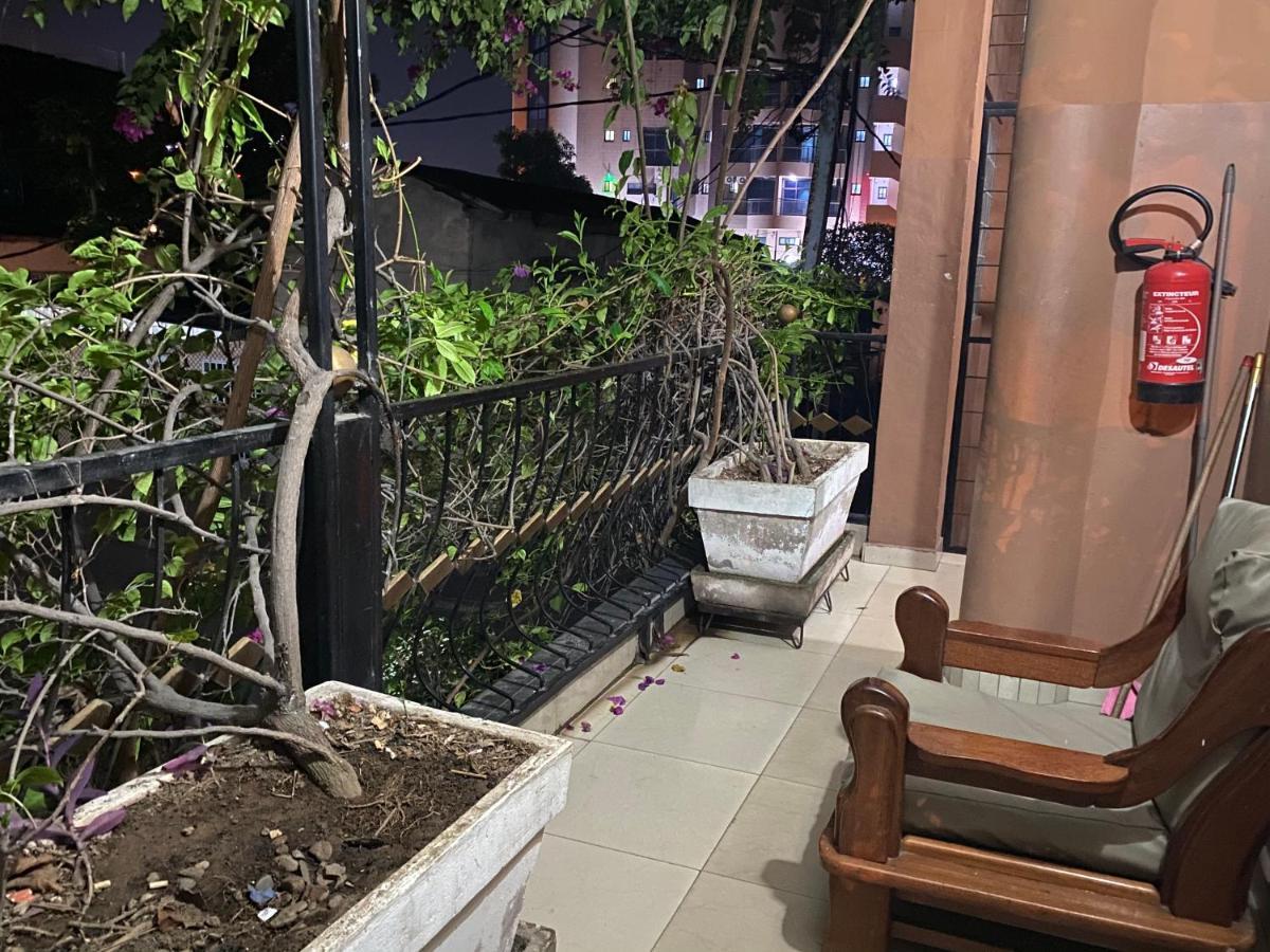 Appartements Chez Leo Brazzaville Ngoại thất bức ảnh